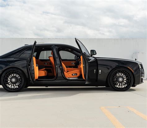 rolls royce and hermes